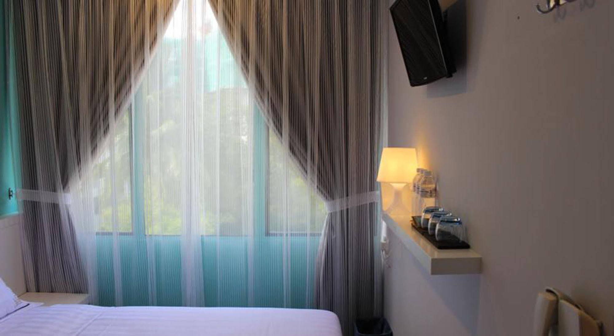 Gurney View Inn PENANG Exterior photo